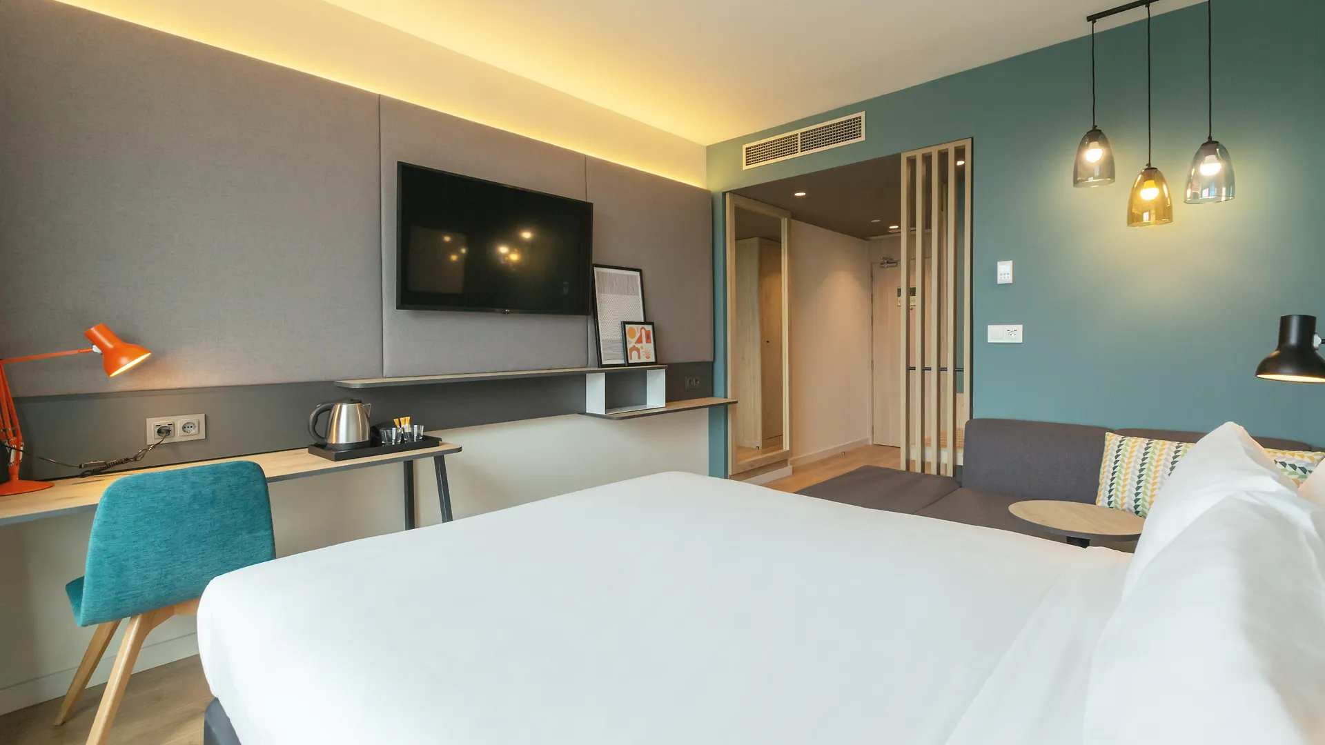 Holiday Inn Barcelona - Sant Cugat By Ihg Sant Cugat del Valles 4*,  Spain